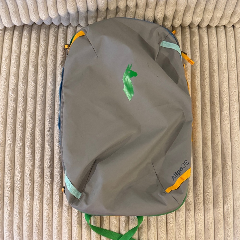 Cotopaxi 28L Travel Backpack Gray and Green